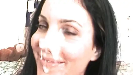 Brunette MILF's Intense Oral Pleasure Session