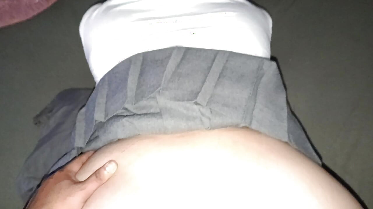 A QUIET AND STEEP SCHOOLGIRL BECAUSE HER PARENTS ARE IN THE OTHER ROOM