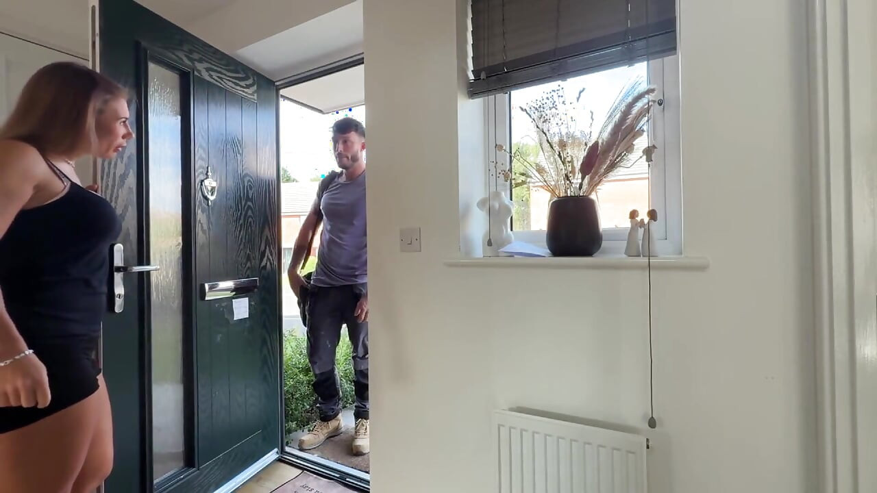 Tesisatçı onu hiç beklemediğinde her zaman gelir