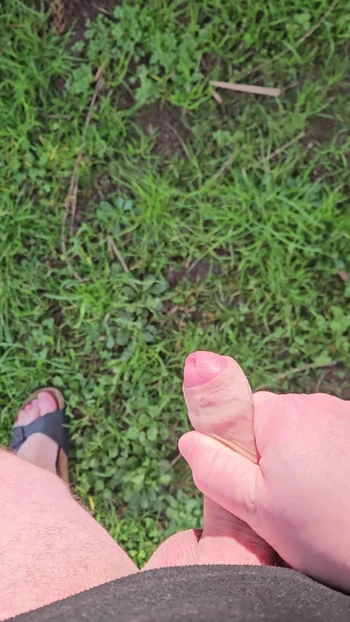 Handjob with cumshot outdoors