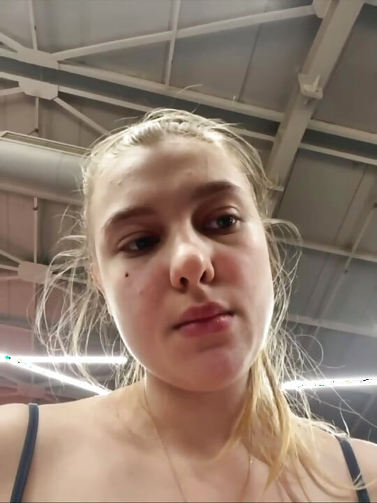 Workout with masturbate in public
