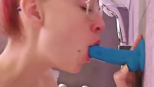 Buharlı Bir Banyo Için Bana Katıl