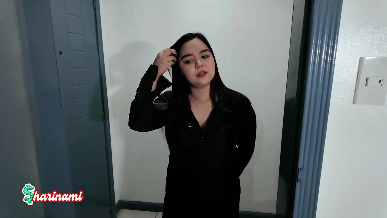 Hotel Waitress Delivers More Than Just Room Service