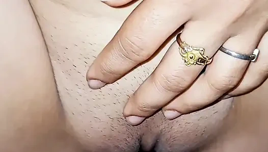 Kleiner Schwanz Geht Nicht Tief in Die Vagina Und Bringt Keinen Orgasmus, Nur Frustration