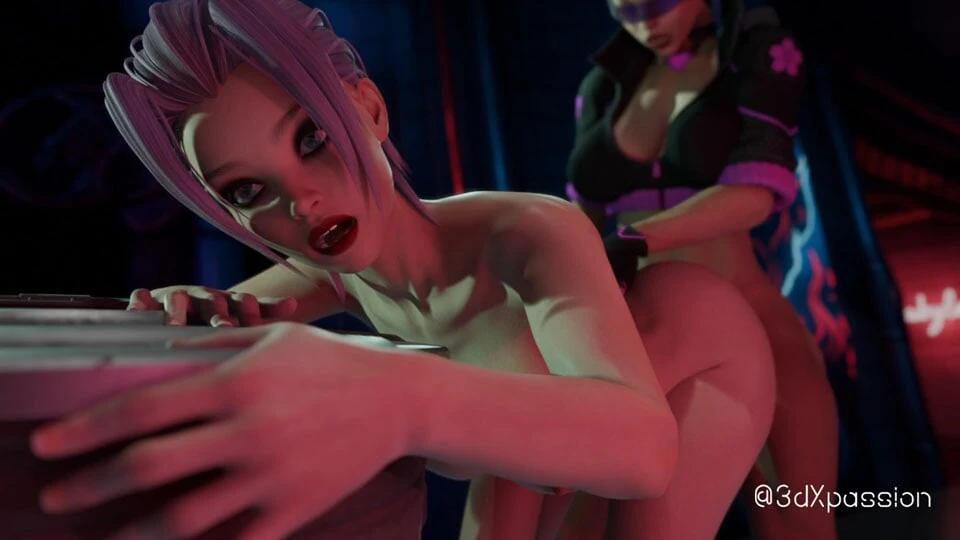 Peituda transsexual Bonny fode garota sexy crua no canto escuro cyberpunk - hardcore anal e garganta profunda