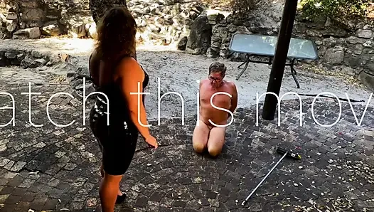 Dominatrix mistress April huge dildo ass fuck