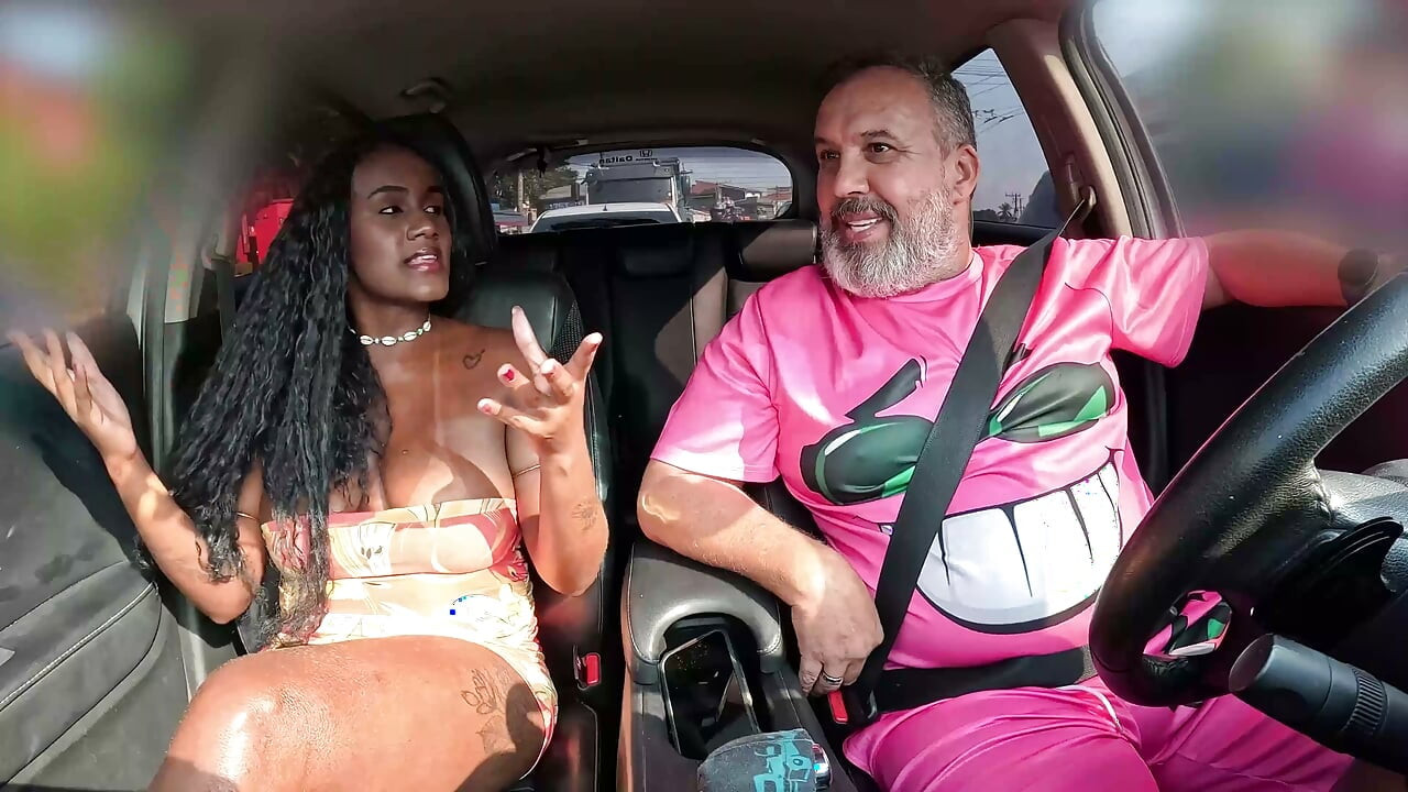A Preta Carioca Deu Um Show De Anal Na Carona - Gabi Vargas