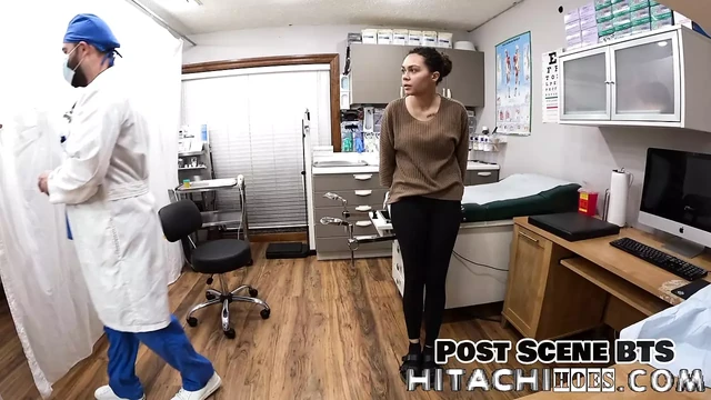 Freshman Gets Mandatory Hitachi Orgasm - Mara Luv