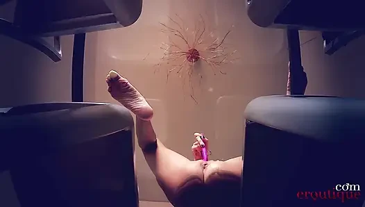 Katya Clover - My Squirting Table (pov)
