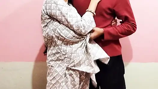 Indian Desi Girls PG College Yurdu Mein Best Friend Ke Erkek Arkadaş Se Mast Chudai Ka Video Viral. (Hintçe Ses Kirli Konuşma)