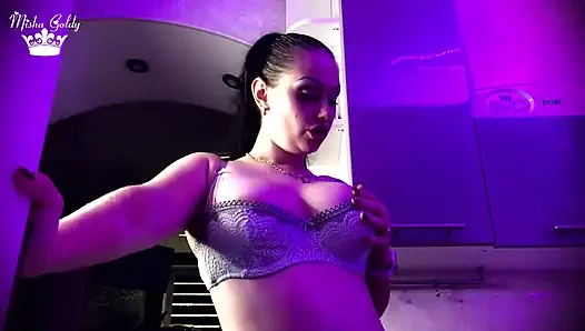 Bir b-posta sözleşmesi imzaladıktan sonra seni ve hayatını nasıl mahvedeceğim!