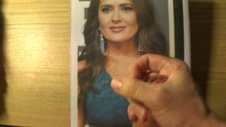 De grote tieten van Salma Hayek laten me klaarkomen