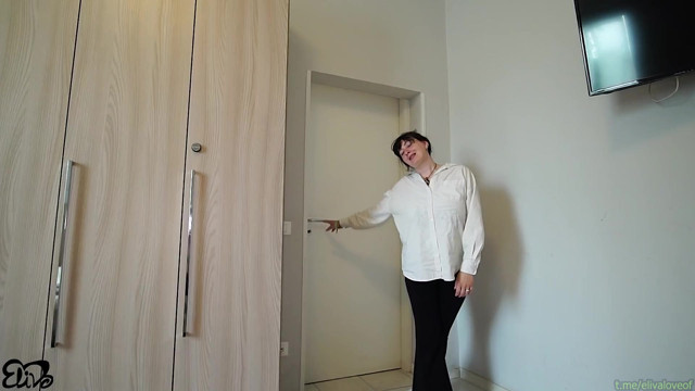 TINDER girl forgets her panties at my house the night before!  dialogues ITA