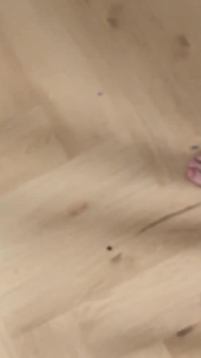 Walking in Flip-flops and Barefoot in the Apartment
