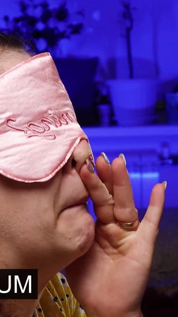 Stunning moment from "omg... GAME of TASTE shocked me, but I LOVE it! XSanyAny"
