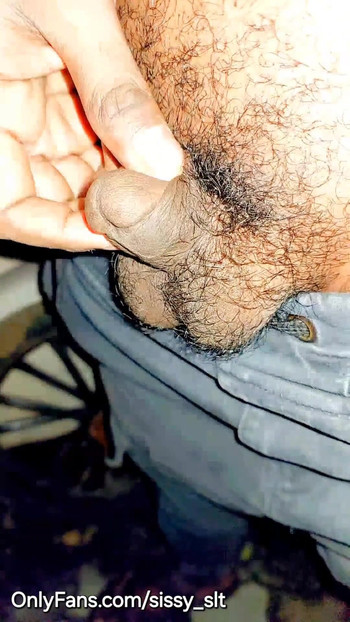 Spectacular moment from "pissing compilation"