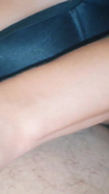 Oförglömligt ögonblick från "Sensuell rödhårig fru suger och sitter tills sperma exploderar!"