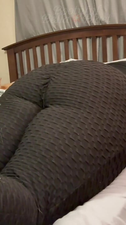 Leggings Fart Compilation 2: Gassy BBW Girl Rips in Tight Pants by Bella Blast