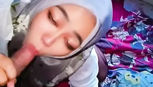aunty need more pleasure, let me satisfying her