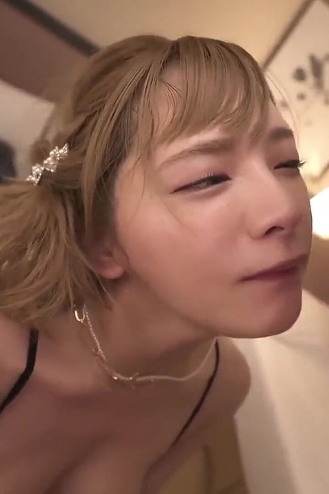 ห้องสาวร่านยับยั้งชั่งใจ - เล่นกับควยของผู้ชายจนแน่นจนเขาขยับไม่ได้ ตอนที่ 3