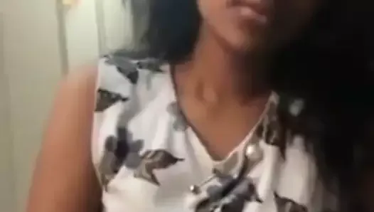 Первый минет индийской подруги с ее бойфрендом