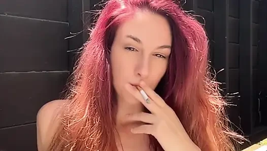 Artemisia Love горячая соло куриющая сессия, подборка