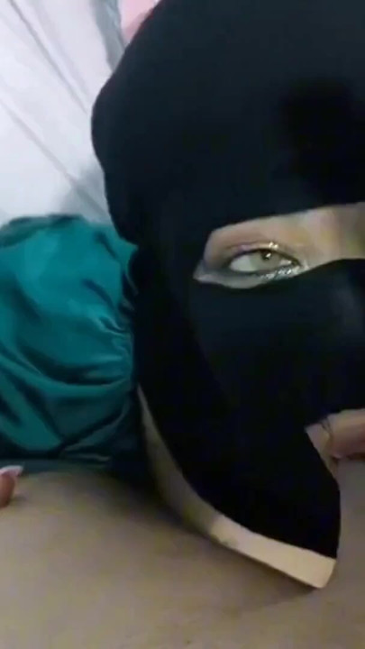 Egyptian prostitute gets sex | Clip 1