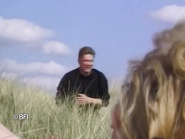 Xkiss - Mc been on the beach, part 4