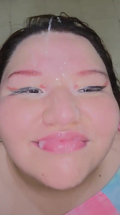 Doing cumwalks with lots of thick cum on my face, through the city with lots of people watching me, is what I always want | Clip 2