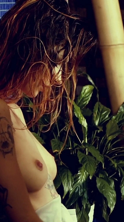 Adelle Unicorn - Wet Pleasure