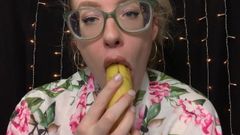 Asmr comiendo banana