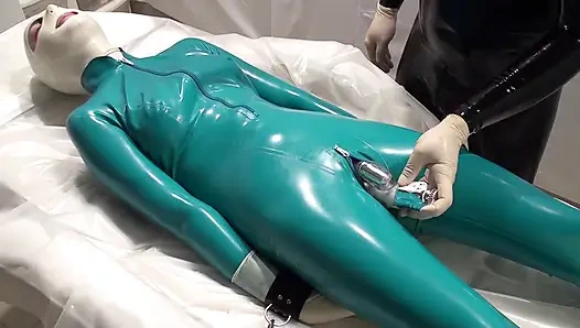 Seorang amatir mengganggu dominatrix, leher burung hantu muncrat, bug kehidupan 2 sudut