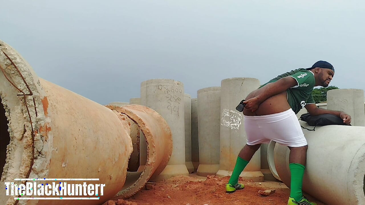 After the game I went to the construction to play with my big ass