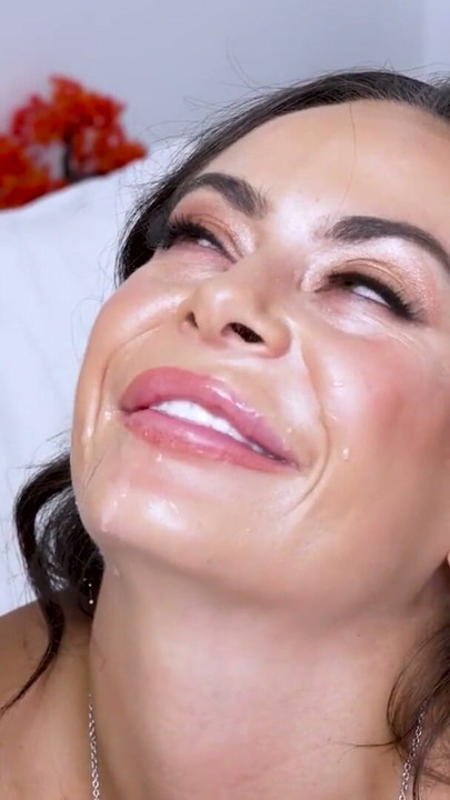 Tổng hợp Latinas bốc lửa - Miss Raquel, Carmela Clutch, Kiki Klout, Tokyo Lynn & Kendra Heart | Clip 3
