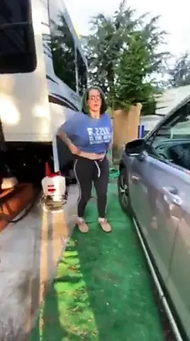 Travellers New Piss Exhibitionist Collection