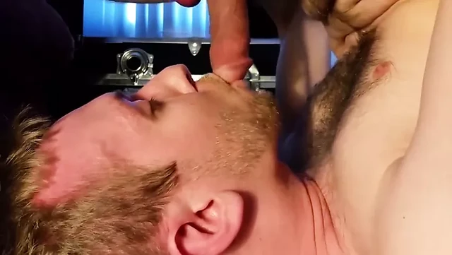 Twink selfsucking with CIM