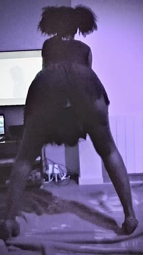 Vil du danse twerk het sexy babe