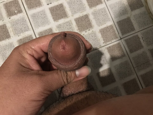 I'm so excited, get an erection, I fuck right away , Masturbation Cum In Tolet