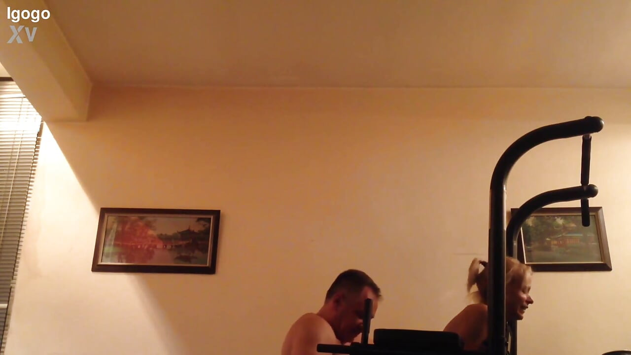 نكتها على آلة التمرين