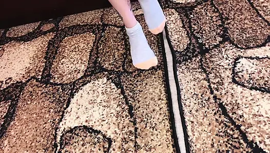 Fetish kaki sneakers kaus kaki dan kaki telanjang / sfw