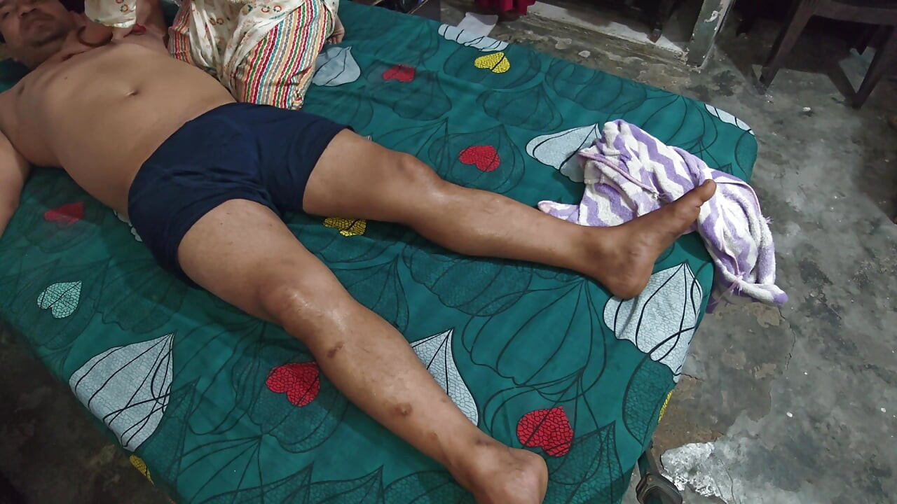 精油按摩和福京完全浪漫