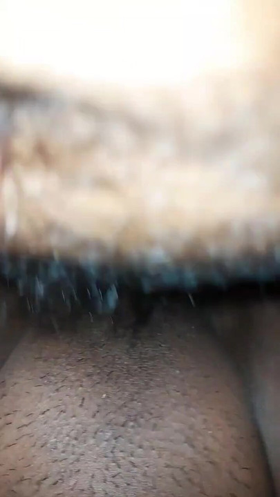 Kellata hodatama mol wela udanagala gahaganne juce berenawa | Klip 1