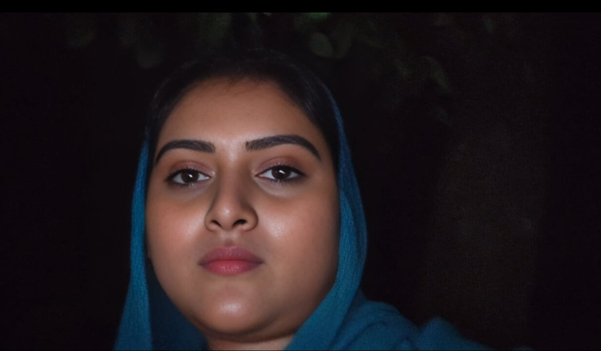 Viral indian beautiful girlfriend cooks food for boyfriend and brings it home then has romantic sex with boyfriend.