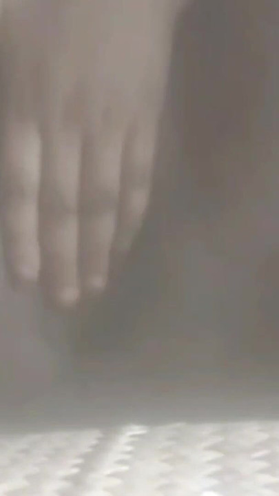 Momento da vedere da "Così ho messo il parachute nella figa e nel culo, ho messo il terreno nella mia figa e l'ho liberata da solo ogni notte"
