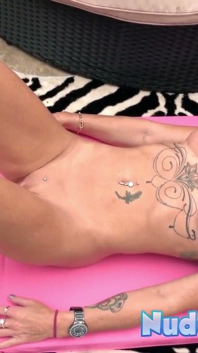Blonde MILF Kristi Kream Naked Stretching And Fingering | Clip 1