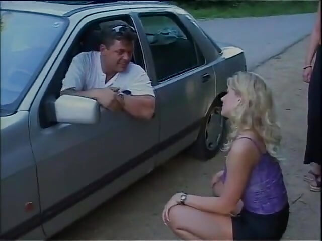 Skutečné děvky sebrané a ošukané na neuvěřitelných místech (Celý porno film)