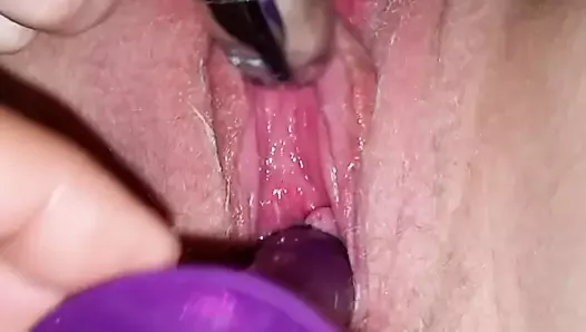 up close pussy play