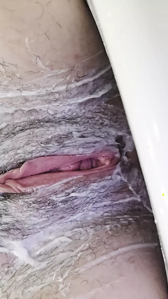 I shave my pussy