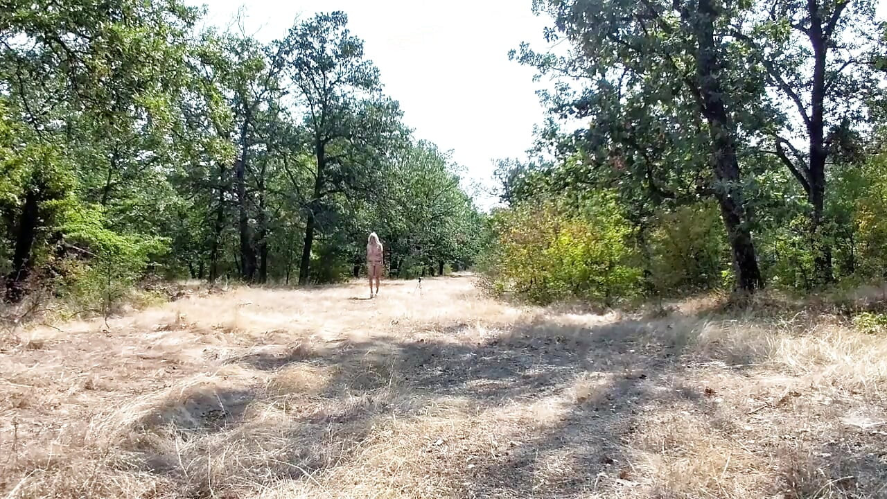 Slave Tih entretiene a sus fans