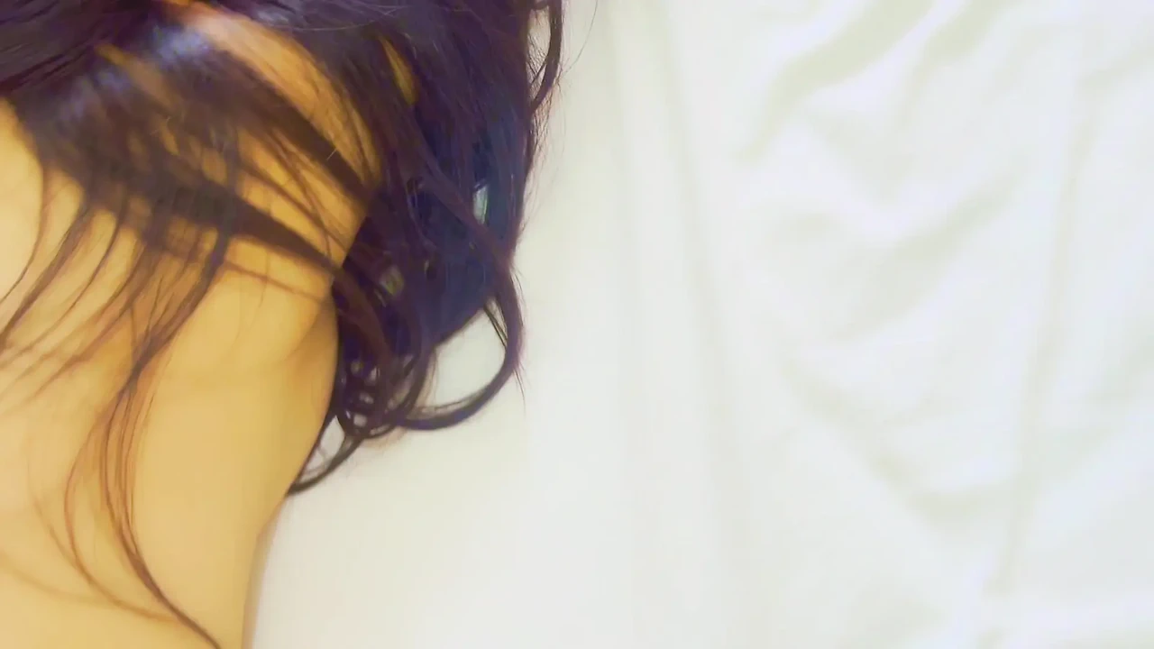 完美的婊子在分裂中乱搞